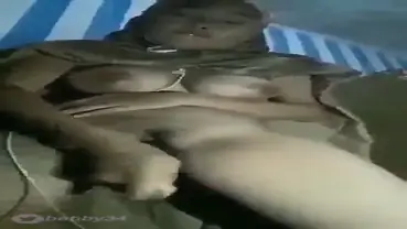 Bokep Jilbab Masturbasi Terong dari Dapur Sendiri, Original dan Tidak Bisa Ditiru