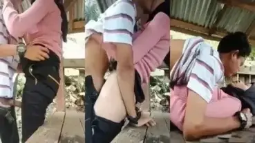 Jilbab ABG Mesum Digarap Penjaga Pos Ronda