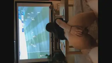 Lagi Nonton Bola Dirayu Ajak Ngewe